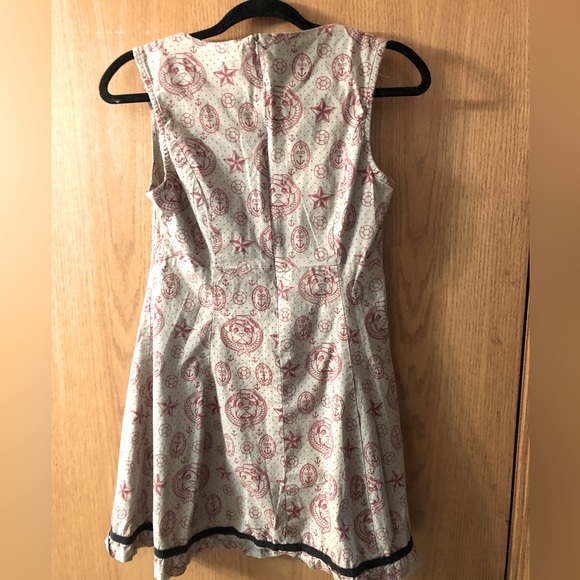 Sourpuss pinup dress - Picture 3 of 3